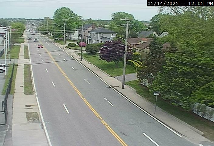Traffic Cam Rt 114 @ Evergreen - Evergreen Avenue